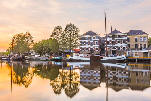 Boten in Oude Haven Gouda Groene Hart