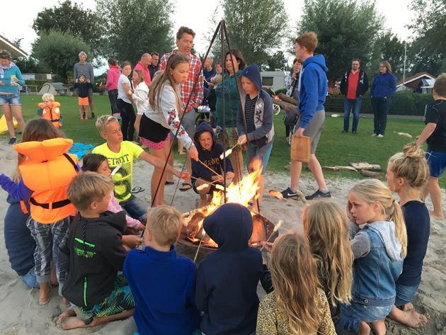 kampvuur-camping-de-bearshoeke-b32e0db2_1186342988.jpeg