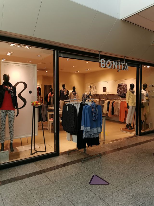 Voorkant pand Bonita