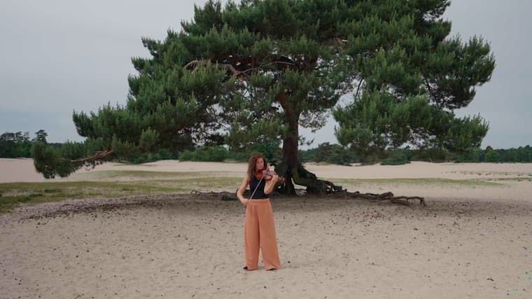 Lonneke van Straalen speelt Nils Frahm