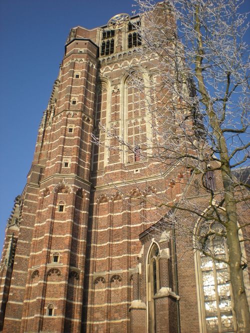 Beeld van Sint Jans Baseliek