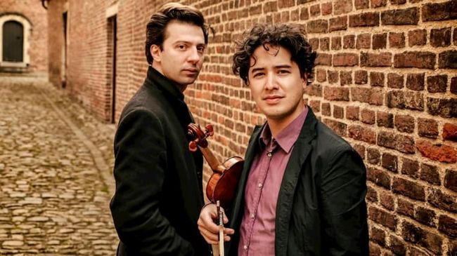 Noé Inui & Vassilis Varvaresos