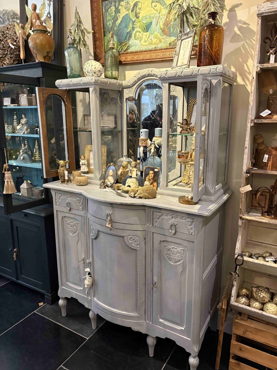 Elisabeth deco&brocante Maastricht interieur witte kast