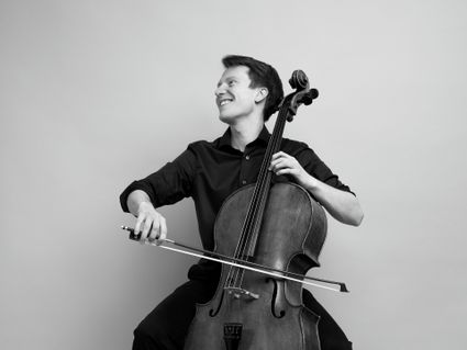 Cellist Douwe Eisses