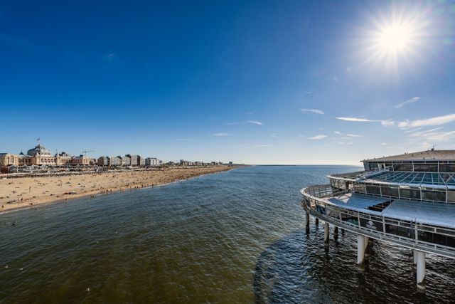 Strand Scheveningen  bij avond