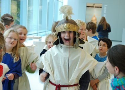 Leerlingen in Museum Het Valkhof