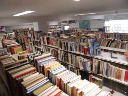 Beeld van alle boeken in de Boekenzolder.