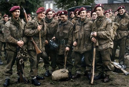 Afbeelding militairen The King's Own Scottish Borderers