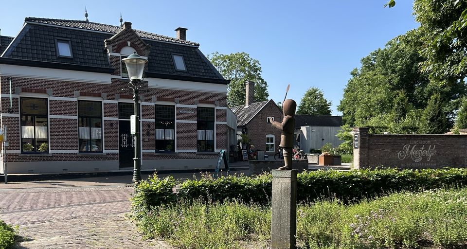 Schoolmeesterwoning in Middelbeers