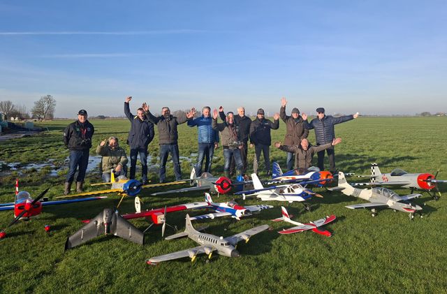 Kom kijken op 26 27 em 28 Juni bij de Flyinn the Eagles te Hieslum