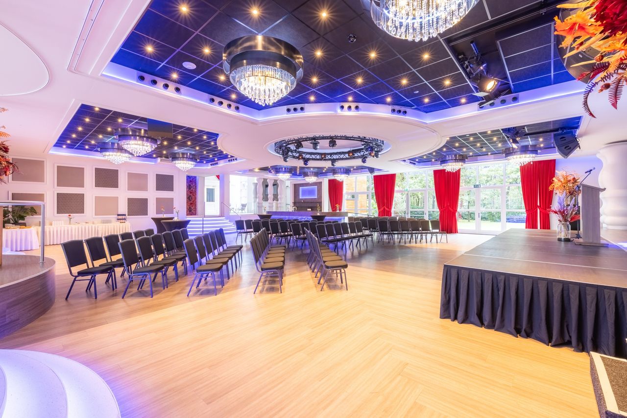 Theateropstelling bij Zaal Zeven