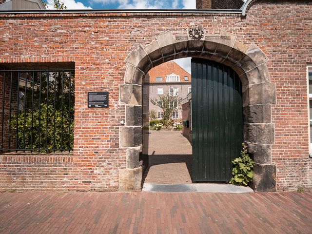 Open deur van een monument tijdens de Open Monumentendagen Leiden