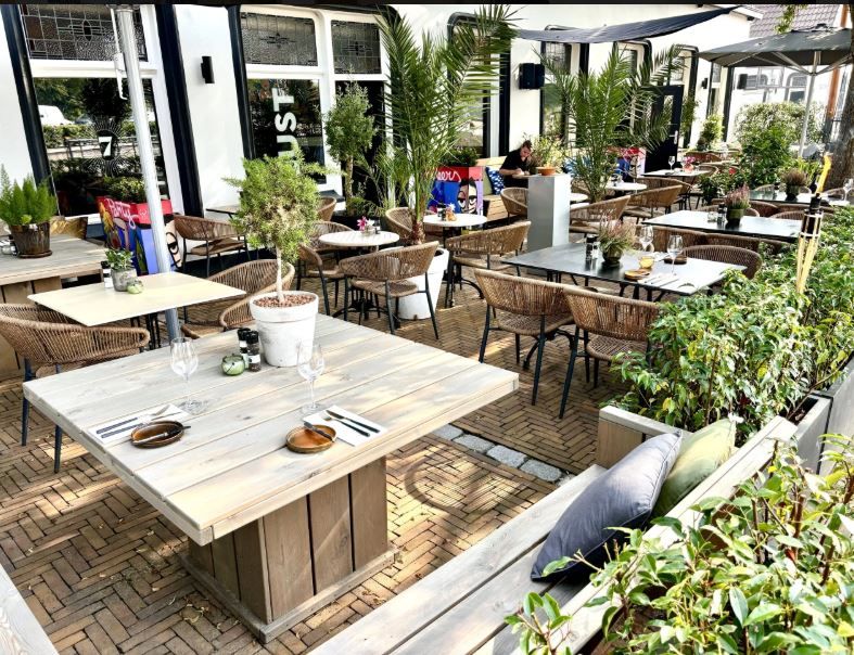 Lust Zevenbergen buiten