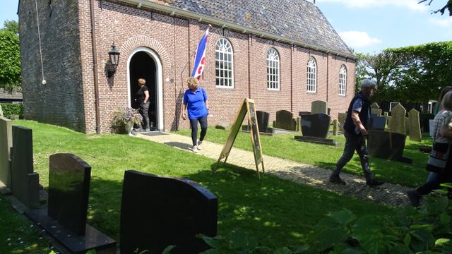 Kerkje van Sandfirden bussafari 2024