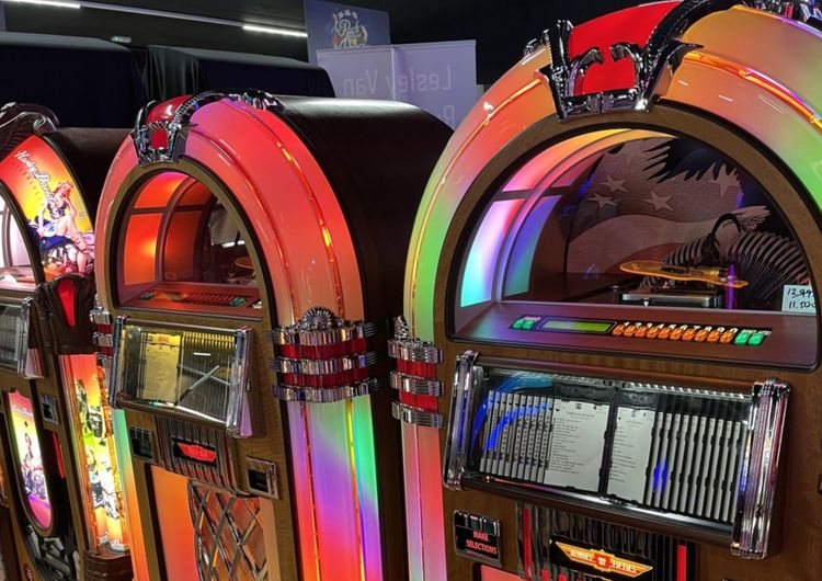 Rock Around The jukebox Experience
