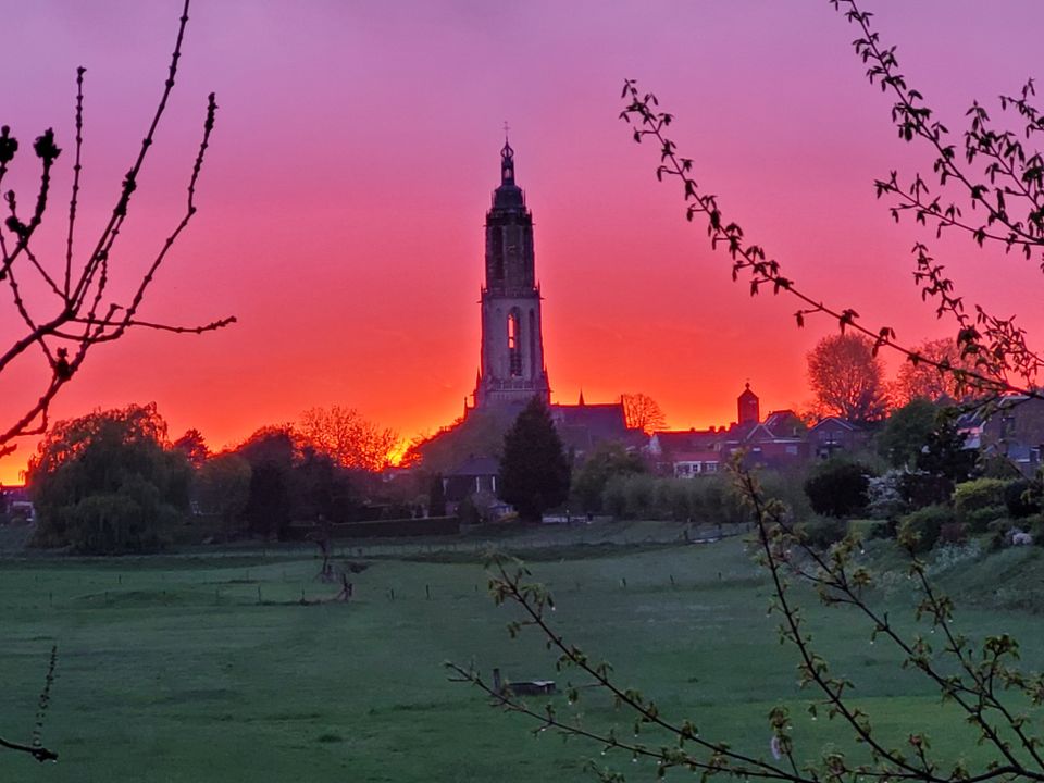 Cunerakerk in magisch licht