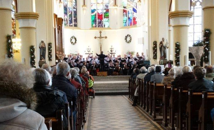 Inloopconcert shantykoor De Trossen Los