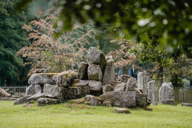 Restanten Peapark in de dierenweide bij stadspark de Warande