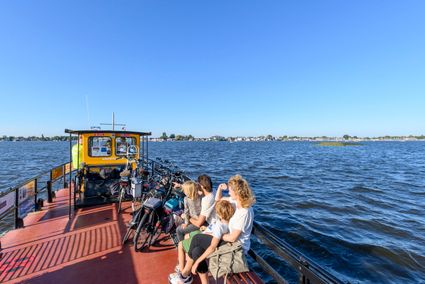 Fietsboot op de Loosdrechtse Plassen