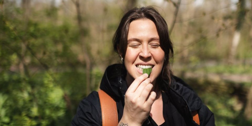 Fotograaf Hannah Broekhuizen tijdens haar ontdekkingstocht door Buytenhout