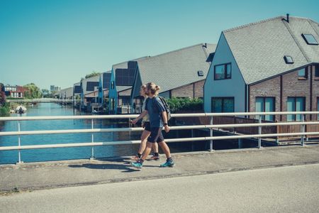 Wandelen in Almere regenboogbuurt