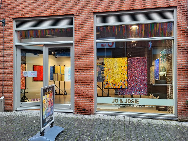 Voorkant van de winkel in Bergen op Zoom