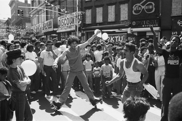 Street festival, Third Ave. Hub, Bronx , 1981 I Joe Conzo, Jr. photographs and ephemera, #8091. Division of Rare and Manuscript Collections, Cornell University Library.