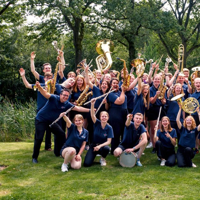 item-image